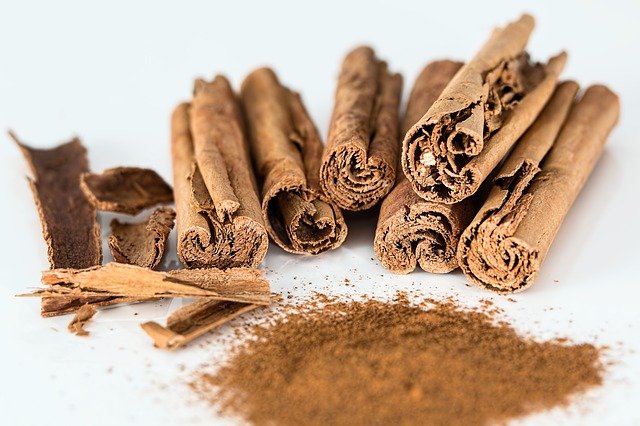 ceylon cinnamon sticks texture